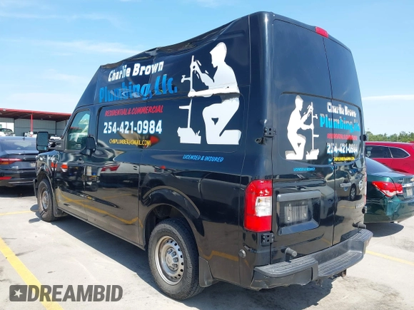 2019 Nissan NV Cargo SV z VIN 1N6AF0LY0KN800465, wystawiony jako IAAI lot #42296328 z przebiegiem 119 472 mil mil oraz . Historia ofert i sprzedaży dostępna na DreamBid. Obrazek 3.