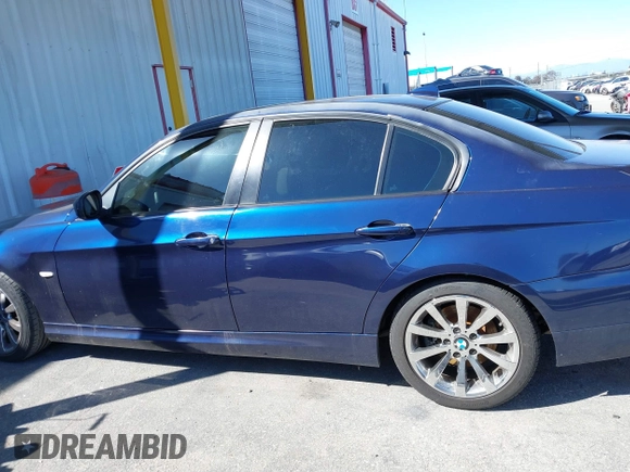 2011 BMW 3 Series 328i with VIN WBAPH7G52BNN07969, listed as a IAAI auction lot 41815185 with 159,860 mi miles. Bid and sale history available at carsss.com. Image 14.