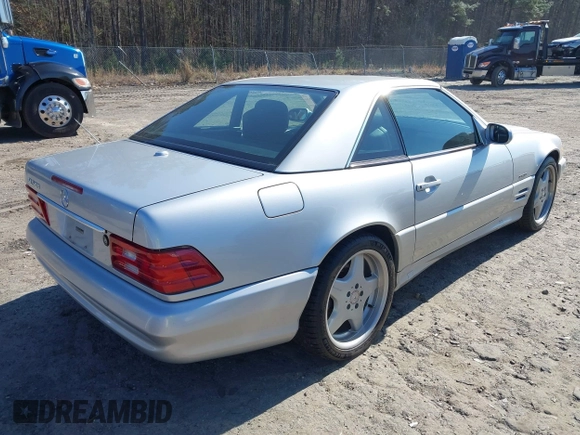 2001 Mercedes-Benz SL 500 with VIN WDBFA68F31F197746, listed as a IAAI auction lot 41493246 with 146,393 mi miles and . Bid and sale history available at DreamBid. Image 4.