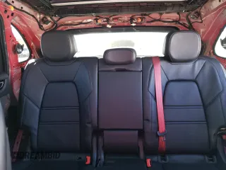 2021 Porsche Cayenne GTS z VIN WP1AG2AY6MDA33579, wystawiony jako Copart lot #42207474 z przebiegiem 45 604 mil mil oraz . Historia ofert i sprzedaży dostępna na DreamBid. Obrazek 10.