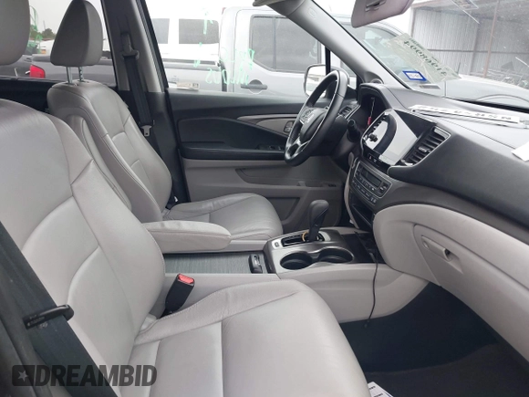 2020 Honda Pilot EX-L z VIN 5FNYF5H5XLB016632, wystawiony jako IAAI lot #41968994 z przebiegiem 75 540 mil mil oraz . Historia ofert i sprzedaży dostępna na DreamBid. Obrazek 5.