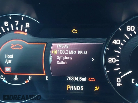 2015 Lincoln MKC z VIN 5LMCJ1A90FUJ40816, wystawiony jako IAAI lot #41674923 z przebiegiem 76 394 mil mil oraz . Historia ofert i sprzedaży dostępna na DreamBid. Obrazek 16.