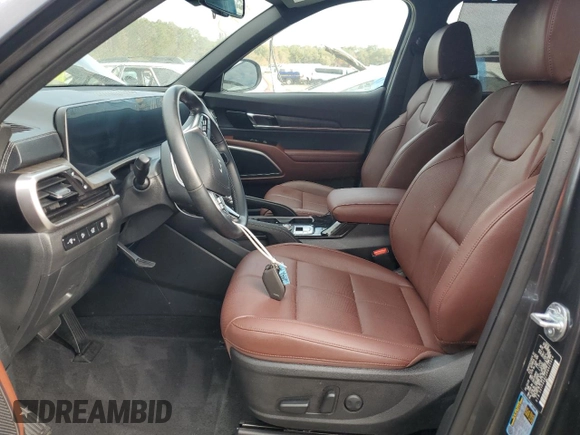 2024 Kia Telluride EX with VIN 5XYP34GC2RG425904, listed as a Copart auction lot 78142484 with 9,696 mi miles and Salvage Title. Bid and sale history available at DreamBid. Image 7.