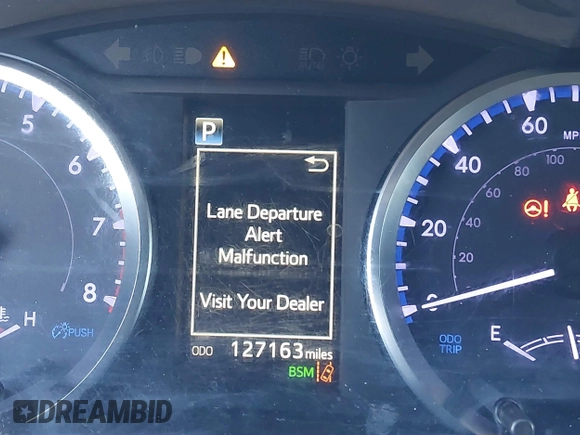 2019 Toyota Highlander LE with VIN 5TDBZRFH0KS964145, listed as a IAAI auction lot 41390943 with 127,163 mi miles and . Bid and sale history available at DreamBid. Image 16.