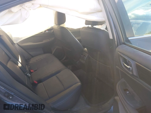 2015 Subaru Legacy 3.6R Limited with VIN 4S3BNEN63F3047762, listed as a IAAI auction lot 41638785 with 95,290 mi miles. Bid and sale history available at carsss.com. Image 8.