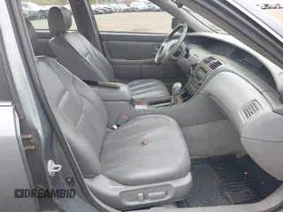 2003 Toyota Avalon XL z VIN 4T1BF28B63U331439, wystawiony jako IAAI lot #42161096 z przebiegiem 217 296 mil mil oraz . Historia ofert i sprzedaży dostępna na DreamBid. Obrazek 5.