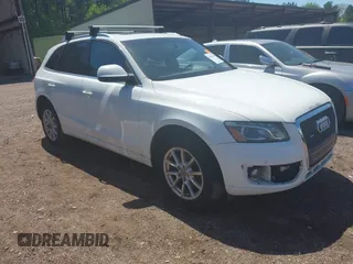 2012 Audi Q5 2.0T Premium Plus with VIN WA1LFAFP3CA054746, listed as a IAAI auction lot 41986594 with 1 mi miles. Bid and sale history available at carsss.com. Image 1.