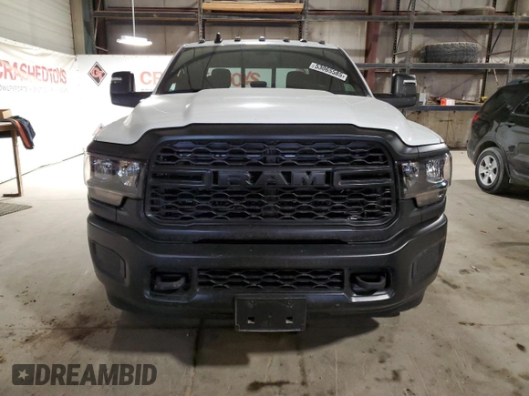 2024 Ram 2500 Tradesman with VIN 3C6UR5HL6RG328526, listed as a Copart auction lot 53065585 with 4,641 mi miles and Salvage title. Bid and sale history available at DreamBid. Image 5.