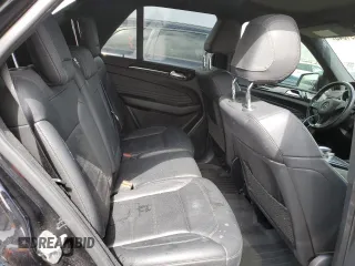 2017 Mercedes-Benz GLE 43 AMG z VIN 4JGDA6EB0HA947553, wystawiony jako Copart lot #50391045 z przebiegiem 113 025 mil mil oraz Czysty tytuł • Clean title. Historia ofert i sprzedaży dostępna na DreamBid. Obrazek 11.
