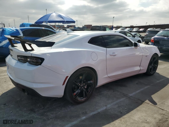 2024 Chevrolet Camaro 2LT with VIN 1G1FD1RS2R0115603, listed as a Copart auction lot 50968725 with 9,202 mi miles and Salvage Title. Bid and sale history available at carsss.com. Image 3.