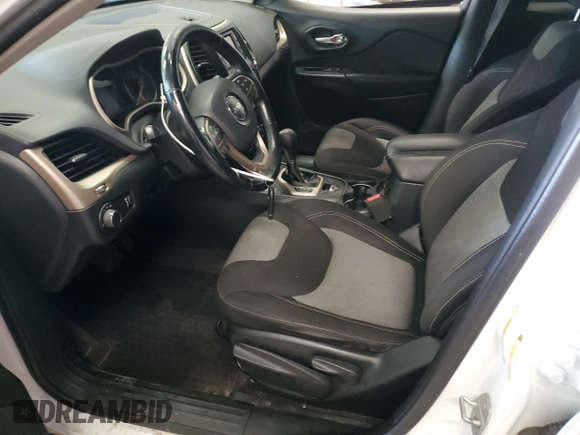 2016 Jeep Cherokee Altitude с VIN 1C4PJMAB9GW333145, выставлен на аукционе Copart как лот 64722625 с пробегом 144 632 миль миль и Списание • Salvage title. История ставок и продаж доступна на DreamBid. Изображение 7.