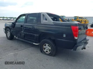 2005 Chevrolet Avalanche LS with VIN 3GNEC12Z25G223620, listed as a IAAI auction lot 42278098 with 263,073 mi miles and . Bid and sale history available at DreamBid. Image 3.
