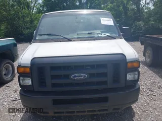 2013 Ford Econoline Cargo Commercial z VIN 1FTSS3EL6DDB08712, wystawiony jako IAAI lot #42264955 z przebiegiem 148 315 mil mil oraz . Historia ofert i sprzedaży dostępna na DreamBid. Obrazek 12.