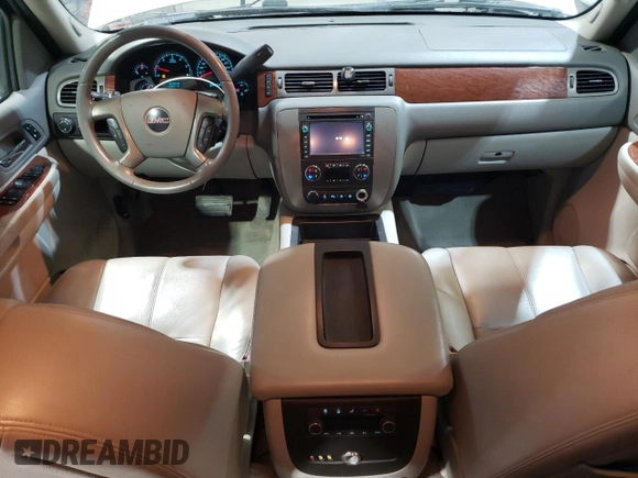 2008 GMC Yukon XL SLT with VIN 1GKFC16J78R252671, listed as a Copart auction lot 47294365 with 173,819 mi miles and Salvage Title. Bid and sale history available at carsss.com. Image 8.