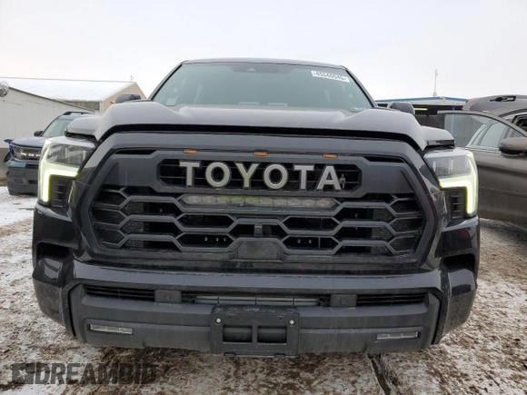 2024 Toyota Sequoia SR5 with VIN 7SVAAABA9RX045915, listed as a Copart auction lot 45540045 with 10,639 mi miles and Salvage Title. Bid and sale history available at carsss.com. Image 5.