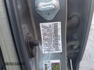 2006 Honda Civic LX z VIN 1HGFA165X6L123586, wystawiony jako Copart lot #54845625 z przebiegiem 105 445 mil mil oraz Szkoda całkowita • Salvage title. Historia ofert i sprzedaży dostępna na DreamBid. Obrazek 12.