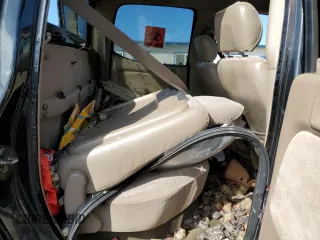 2003 Toyota Tacoma PreRunner z VIN 5TEGN92N63Z213486, wystawiony jako Copart lot #51356715 z przebiegiem 257 994 mil mil oraz Szkoda całkowita • Salvage title. Historia ofert i sprzedaży dostępna na DreamBid. Obrazek 10.