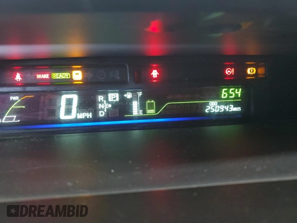 2014 Toyota Prius Two z VIN JTDZN3EU4E3323785, wystawiony jako Copart lot #60753235 z przebiegiem 250 943 mil mil oraz Szkoda całkowita • Salvage title. Historia ofert i sprzedaży dostępna na DreamBid. Obrazek 9.