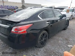 2013 Nissan Altima 3.5 SL with VIN 1N4BL3AP6DN437450, listed as a IAAI auction lot 41756480 with 251,502 mi miles. Bid and sale history available at carsss.com. Image 4.