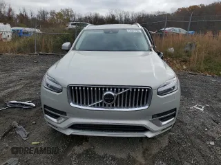 2021 Volvo XC90 Inscription Expression with VIN YV4BR0CL6M1747927, listed as a Copart auction lot 79391754 with 62,975 mi miles and Salvage Title. Bid and sale history available at carsss.com. Image 5.