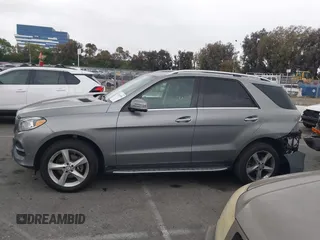 2016 Mercedes-Benz GLE 350 with VIN 4JGDA5JB1GA712156, listed as a IAAI auction lot 42281854 with 81,545 mi miles and . Bid and sale history available at DreamBid. Image 15.