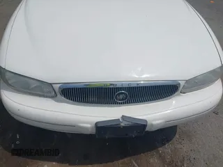 2001 Buick Century Custom with VIN 2G4WS52J611149196, listed as a IAAI auction lot 42162328 with Not Provided miles and . Bid and sale history available at carsss.com. Image 6.