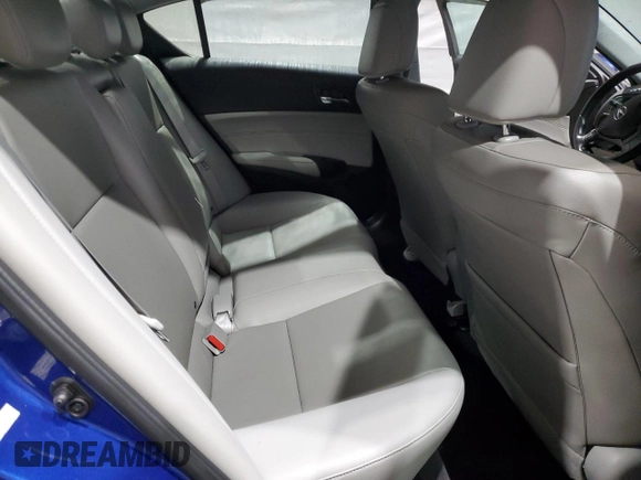 2017 Acura ILX z VIN 19UDE2F37HA000858, wystawiony jako Copart lot #55072885 z przebiegiem 68 333 mil mil oraz Szkoda całkowita • Salvage title. Historia ofert i sprzedaży dostępna na DreamBid. Obrazek 10.