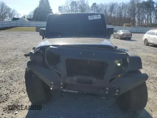 2014 Jeep Wrangler Unlimited Sport with VIN 1C4BJWDG8EL261074, listed as a Copart auction lot 87631195 with 163,225 mi miles and Salvage Title. Bid and sale history available at carsss.com. Image 5.