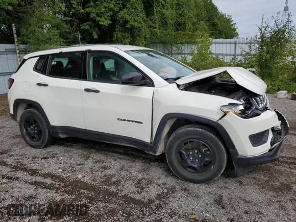 2017 Jeep Compass Sport with VIN 3C4NJCAB6HT632763, listed as a Copart auction lot 69117274 with Not Provided miles and Salvage Title. Bid and sale history available at carsss.com. Image 4.