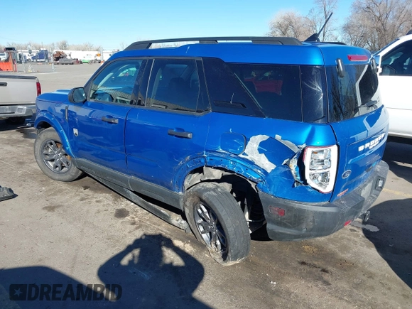 2022 Ford Bronco Sport Big Bend z VIN 3FMCR9B63NRD18433, wystawiony jako IAAI lot #41668248 z przebiegiem 23 364 mil mil oraz . Historia ofert i sprzedaży dostępna na DreamBid. Obrazek 3.