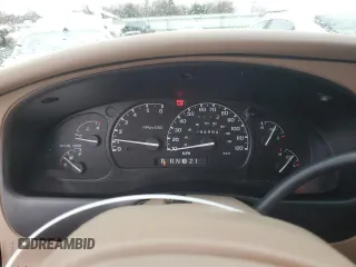 1999 Ford Explorer XLT z VIN 1FMDU35P0XZB93331, wystawiony jako Copart lot #89057375 z przebiegiem 94 699 mil mil oraz Szkoda całkowita • Salvage title. Historia ofert i sprzedaży dostępna na DreamBid. Obrazek 9.