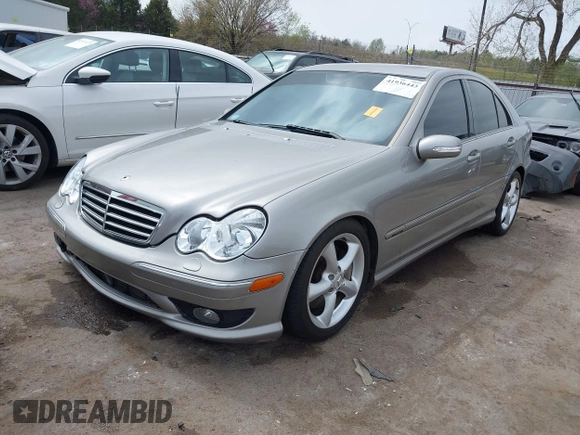 2005 Mercedes-Benz C 230 Kompressor with VIN WDBRF40J15A742736, listed as a IAAI auction lot 41936443 with 168,024 mi miles and . Bid and sale history available at DreamBid. Image 17.