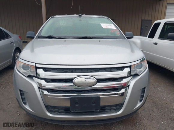 2013 Ford Edge SE with VIN 2FMDK3GC0DBE24484, listed as a IAAI auction lot 41960813 with 227,044 mi miles. Bid and sale history available at carsss.com. Image 6.