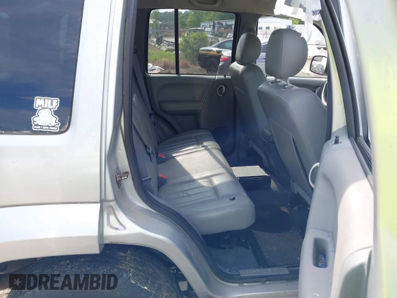 2006 Jeep Liberty Limited with VIN 1J4GL58K16W208218, listed as a IAAI auction lot 42121608 with 165,365 mi miles. Bid and sale history available at carsss.com. Image 8.