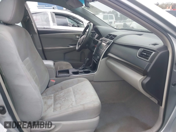 2015 Toyota Camry XLE z VIN 4T1BF1FK6FU953511, wystawiony jako IAAI lot #42377050 z przebiegiem 160 781 mil mil oraz . Historia ofert i sprzedaży dostępna na DreamBid. Obrazek 5.