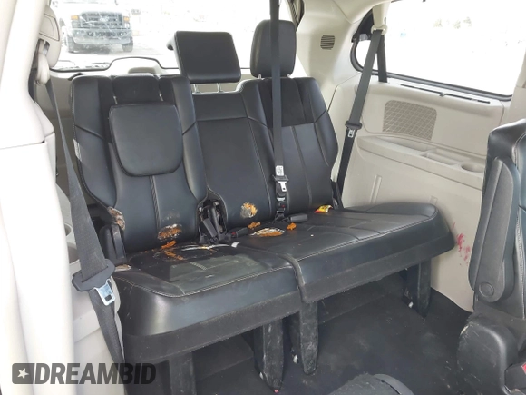 2013 Chrysler Town & Country Limited with VIN 2C4RC1GGXDR548106, listed as a IAAI auction lot 41890220 with 189,908 mi miles. Bid and sale history available at carsss.com. Image 12.