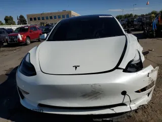 2022 Tesla Model 3 Long Range z VIN 5YJ3E1EB8NF315619, wystawiony jako Copart lot #73309884 z przebiegiem 34 811 mil mil oraz Szkoda całkowita • Salvage title. Historia ofert i sprzedaży dostępna na DreamBid. Obrazek 5.
