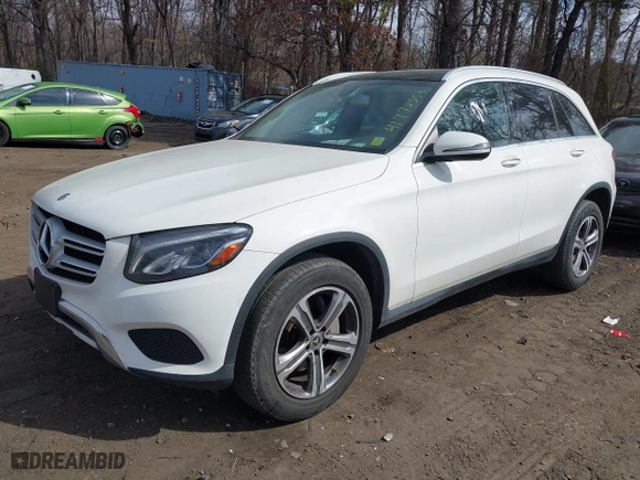 2019 Mercedes-Benz GLC with VIN WDC0G4KB3K1005332, listed as a IAAI auction lot 41774506 with 73,934 mi miles. Bid and sale history available at carsss.com. Image 18.