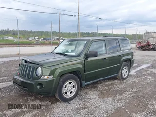 2008 Jeep Patriot Sport with VIN 1J8FT28088D520705, listed as a IAAI auction lot 42107804 with 77,032 mi miles and . Bid and sale history available at DreamBid. Image 17.