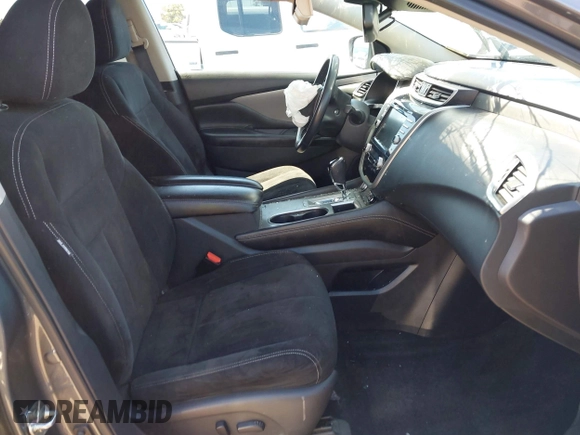 2020 Nissan Murano SV with VIN 5N1AZ2BS2LN105890, listed as a IAAI auction lot 42006036 with 157,369 mi miles and . Bid and sale history available at DreamBid. Image 5.