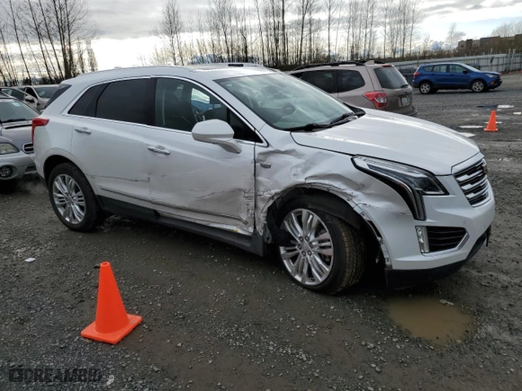 2017 Cadillac XT5 Premium Luxury FWD with VIN 1GYKNCRS2HZ244878, listed as a Copart auction lot 45530815 with NaN miles and Salvage Title. Bid and sale history available at carsss.com. Image 4.