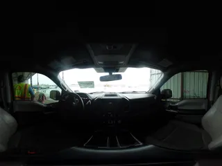 2019 Ford F-150 XL с VIN 1FTEW1C5XKKC83659, выставлен на аукционе IAAI как лот 42105539 с пробегом 114 965 миль миль и . История ставок и продаж доступна на DreamBid. Изображение 18.