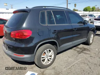2017 Volkswagen Tiguan S z VIN WVGAV7AX6HK012370, wystawiony jako Copart lot #78956614 z przebiegiem 131 833 mil mil oraz Czysty tytuł • Clean title. Historia ofert i sprzedaży dostępna na DreamBid. Obrazek 3.