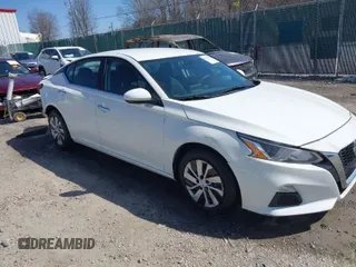 2020 Nissan Altima S z VIN 1N4BL4BV9LC249289, wystawiony jako IAAI lot #41774241 z przebiegiem 62 581 mil mil oraz . Historia ofert i sprzedaży dostępna na DreamBid. Obrazek 1.