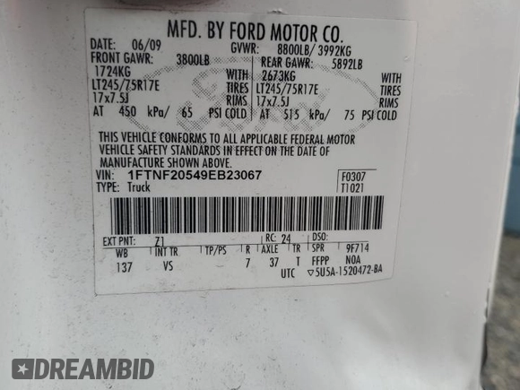 2009 Ford F-250 XL z VIN 1FTNF20549EB23067, wystawiony jako Copart lot #58130505 z przebiegiem 179 156 mil mil oraz Szkoda całkowita • Salvage title. Historia ofert i sprzedaży dostępna na DreamBid. Obrazek 12.