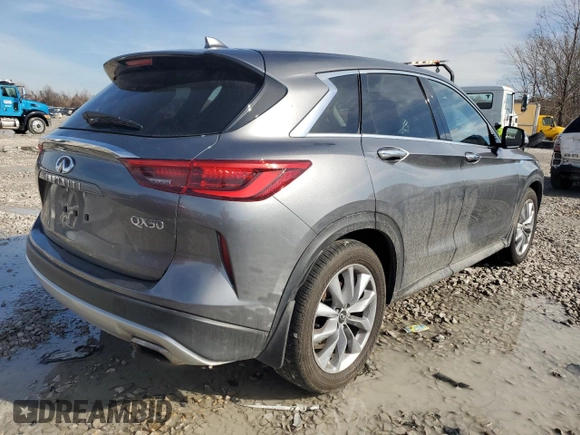 2021 Infiniti QX50 Pure z VIN 3PCAJ5AA8MF108850, wystawiony jako Copart lot #43837265 z przebiegiem 36 656 mil mil oraz Szkoda całkowita • Salvage title. Historia ofert i sprzedaży dostępna na DreamBid. Obrazek 3.