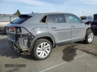 2021 Volkswagen Atlas SE with VIN 1V2WC2CA4MC212887, listed as a Copart auction lot 48403375 with 62,075 mi miles and Salvage title. Bid and sale history available at DreamBid. Image 3.