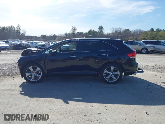 2010 Toyota Venza with VIN 4T3BK3BB8AU034185, listed as a IAAI auction lot 41967775 with 95,849 mi miles. Bid and sale history available at carsss.com. Image 13.