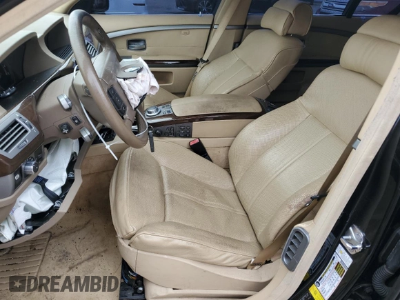 2008 BMW 7 Series 750Li with VIN WBAHN83588DT81267, listed as a Copart auction lot 70256964 with 127,155 mi miles and Salvage Title. Bid and sale history available at DreamBid. Image 7.