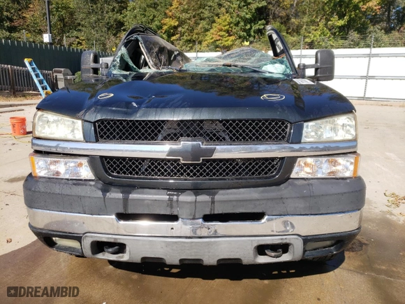 2003 Chevrolet Silverado 2500HD LS with VIN 1GCHK29U93E240914, listed as a Copart auction lot 76568034 with 323,304 mi miles and Non Repairable. Bid and sale history available at carsss.com. Image 5.